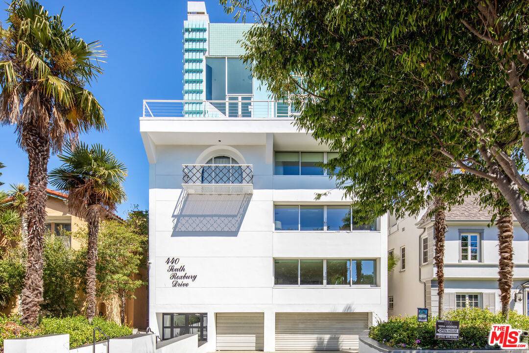 440  S Roxbury Dr 2BR Beverly Hills La