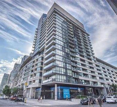 Bright Corner Unit With Open Concept Living Space.