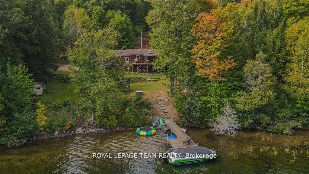 Looking for a private waterfront getaway, amazing stunning views of Trout Lake from your dock and deck.