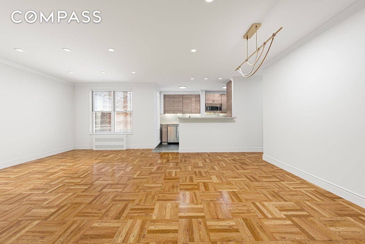 Your perfect Yorkville home awaits in this spacious one bedroom, one bathroom featuring beautifully updated open plan interiors and an outstanding location in a beloved Upper East Side co op.