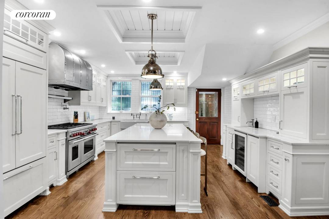 The pinnacle of townhouse living, this 1899 Italianate style brick home has been fully restored for modern life welcome to 307 East 87th Street.