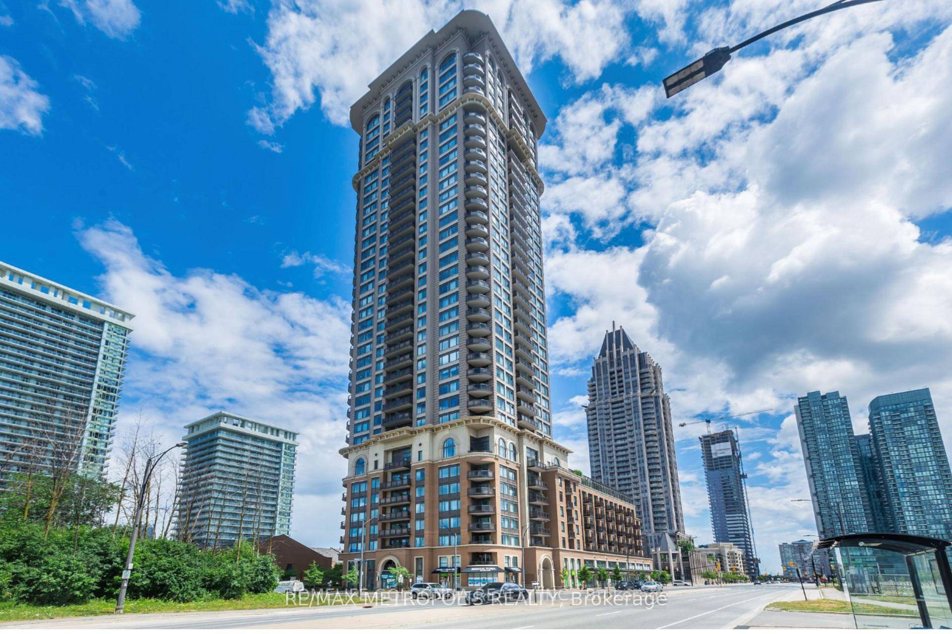 Welcome to Luxurious Chicago Tower Built By Daniels.