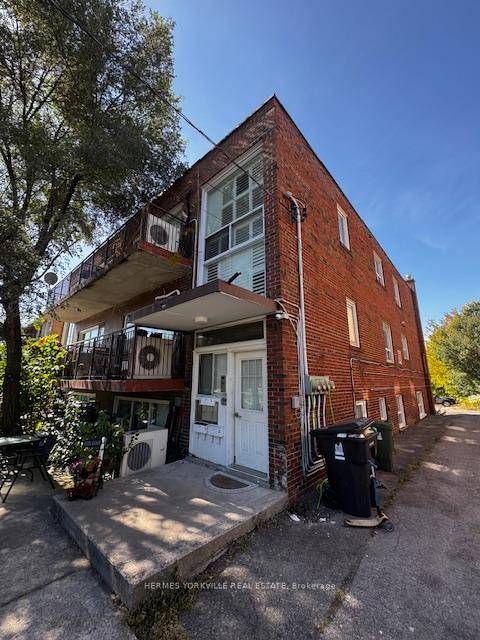 Spacious, bright 3 bedroom, 2 bath unit, top floor of triplex apartment in Toronto's Yorkdale Glen neighbourhood just short walk from Lawrence West Station Marlee bus stop.