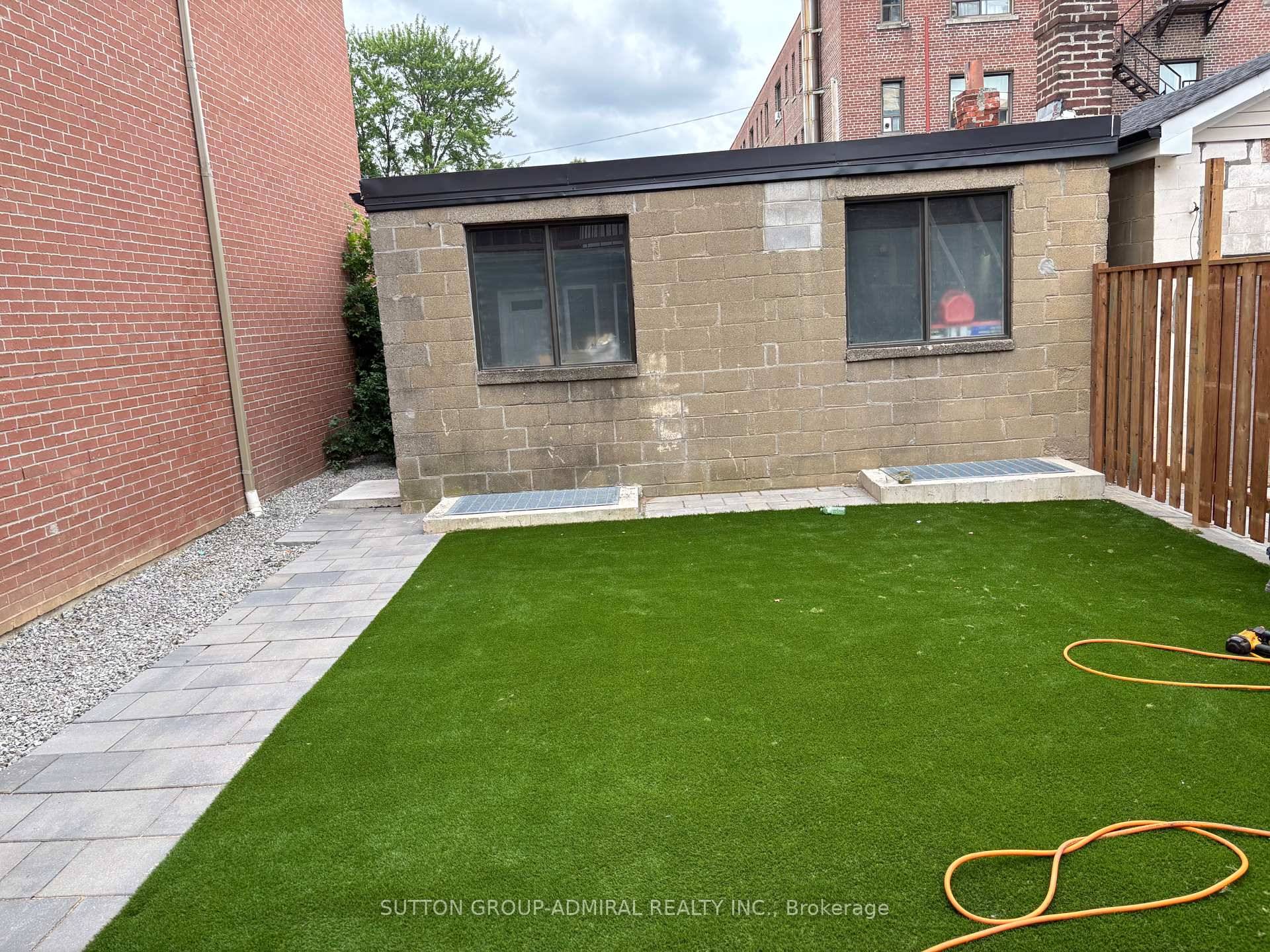 Fully Renovated Home, Ideal for Families or Professionals Move In Ready, Welcome to this beautifully renovated, spacious home in a prime Toronto location.