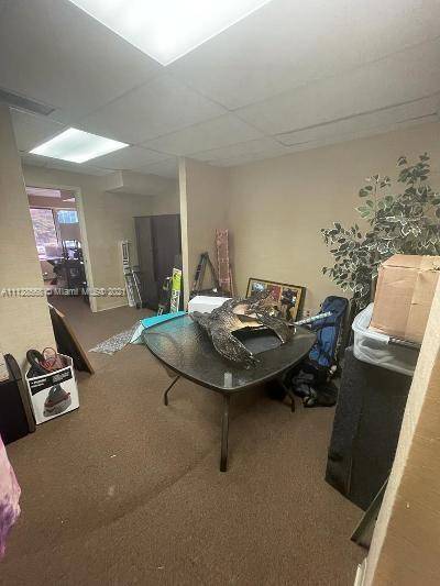 NICE SPACIOUS OFFICE SPACE FOR RENT, PERFECT FOR ANY BUSINESS.