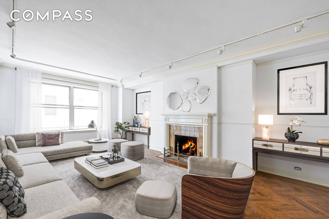 Prime location ! Renovated, beautiful, expansive 3 Bedroom with high ceilings in a Full Service Prewar Condominium on one of the most prime UES blocks located between Park and Madison ...