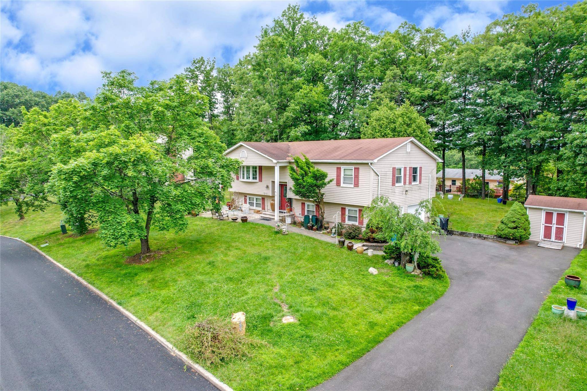 Spacious 4 Bedroom Home with Stunning Mountain Views !