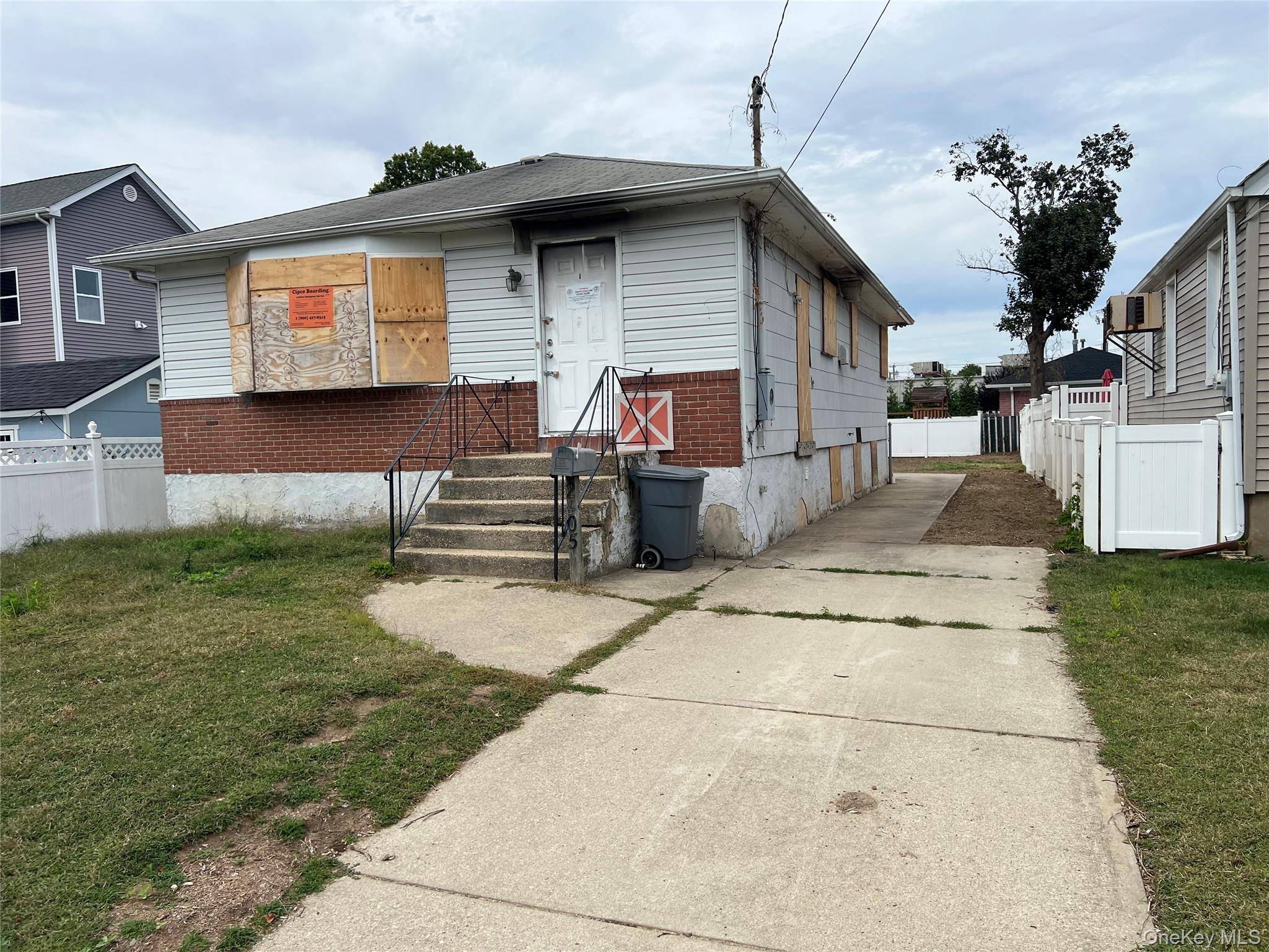 AS IS Ranch for Sale Excellent Investment or Dream Home Opportunity This as is ranch style home offers incredible potential for the right buyer.