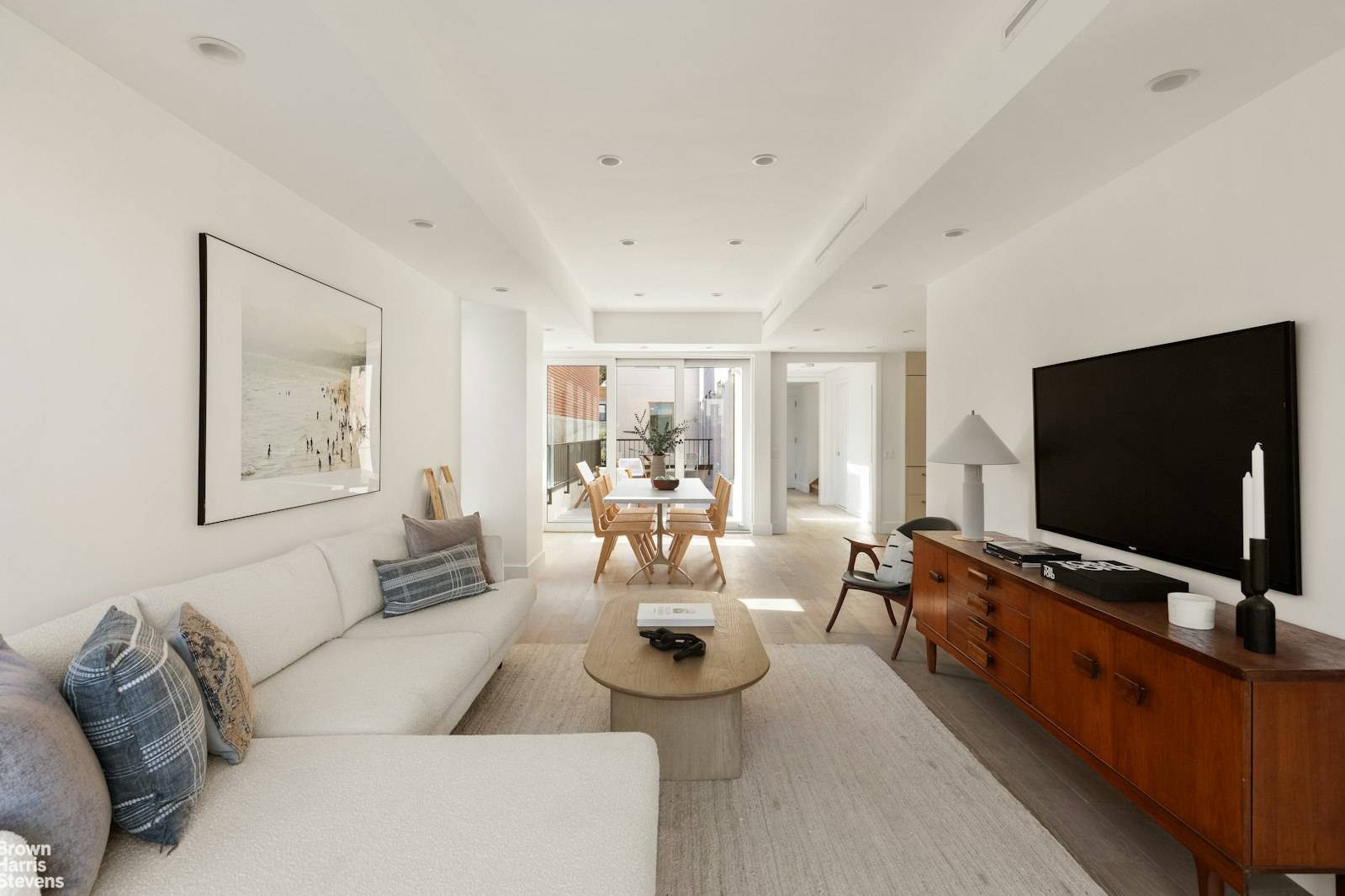 Introducing 319 Prospect Place an exclusive new luxury development nestled in the heart of Prospect Heights, just moments from Grand Army Plaza, Prospect Park, and the iconic Brooklyn Public Library.