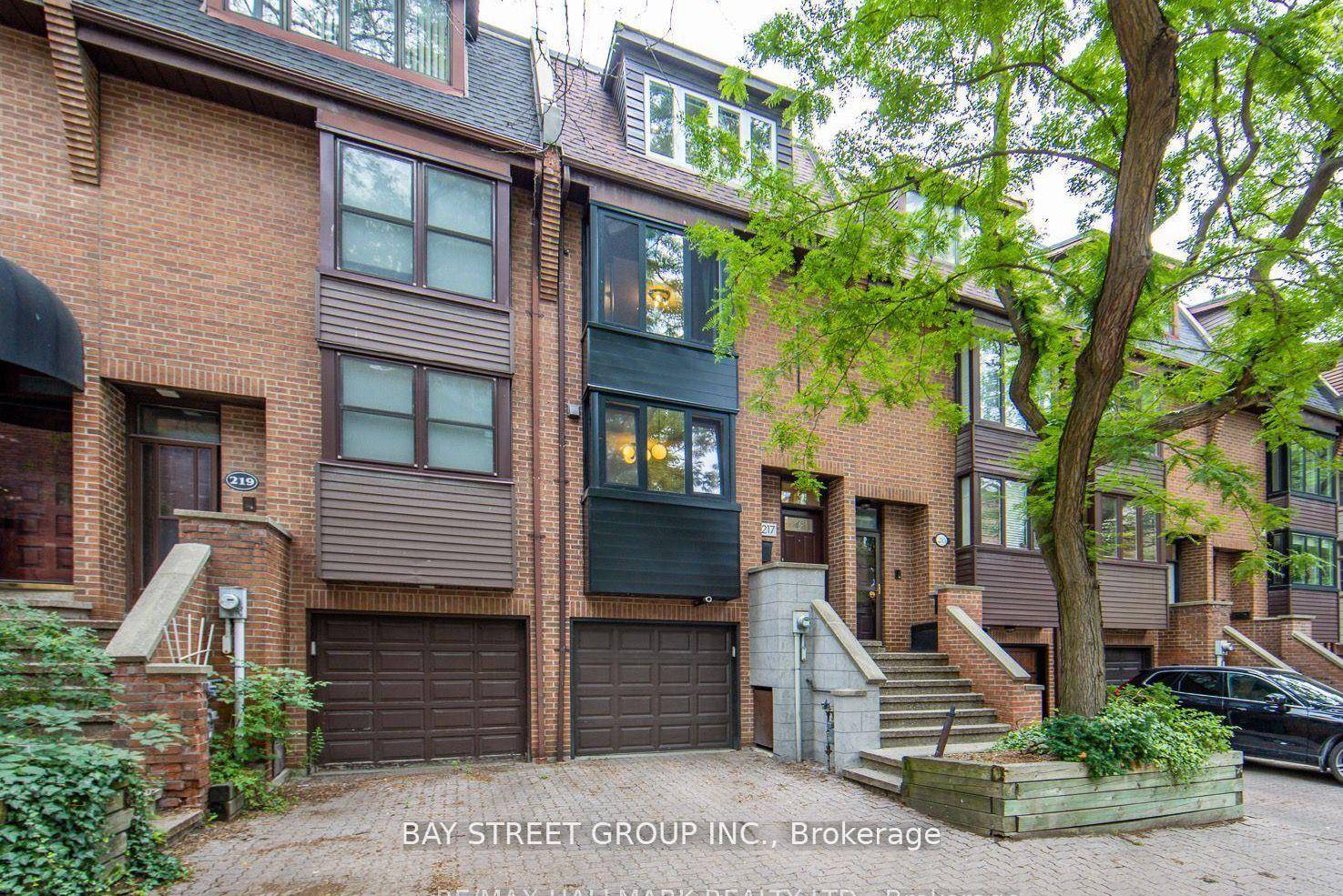 One large Bedroom on 2nd floor available for rent separately in a gorgeous, executive 3 level townhome.