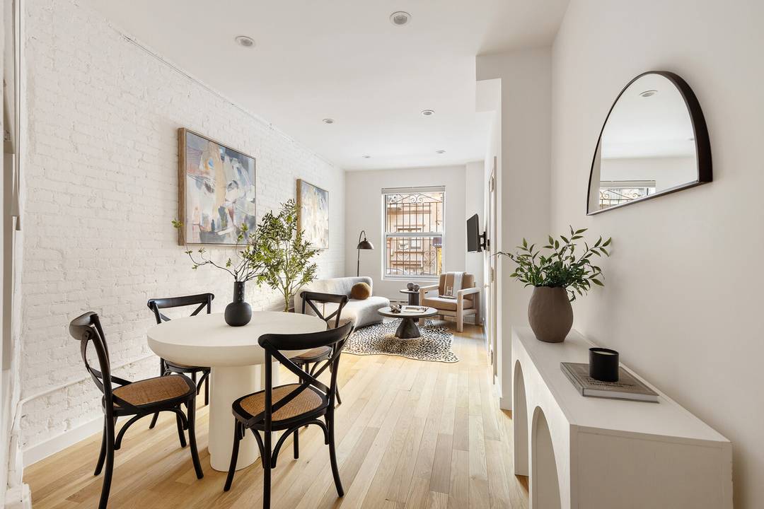 Welcome to one of the most spacious newly gut renovated duplex one bedrooms in Chelsea.