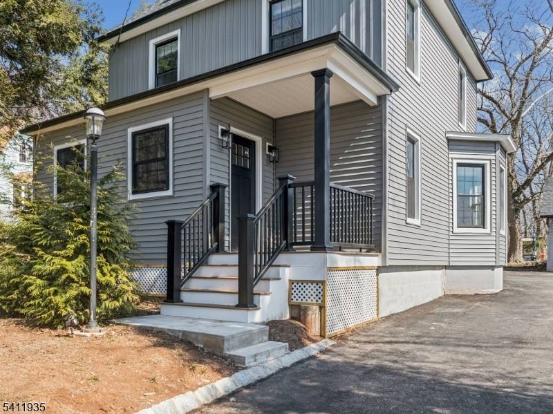 Welcome to 64 Hillcrest Rd, a beautifully renovated home located in highly sought after Watchung.