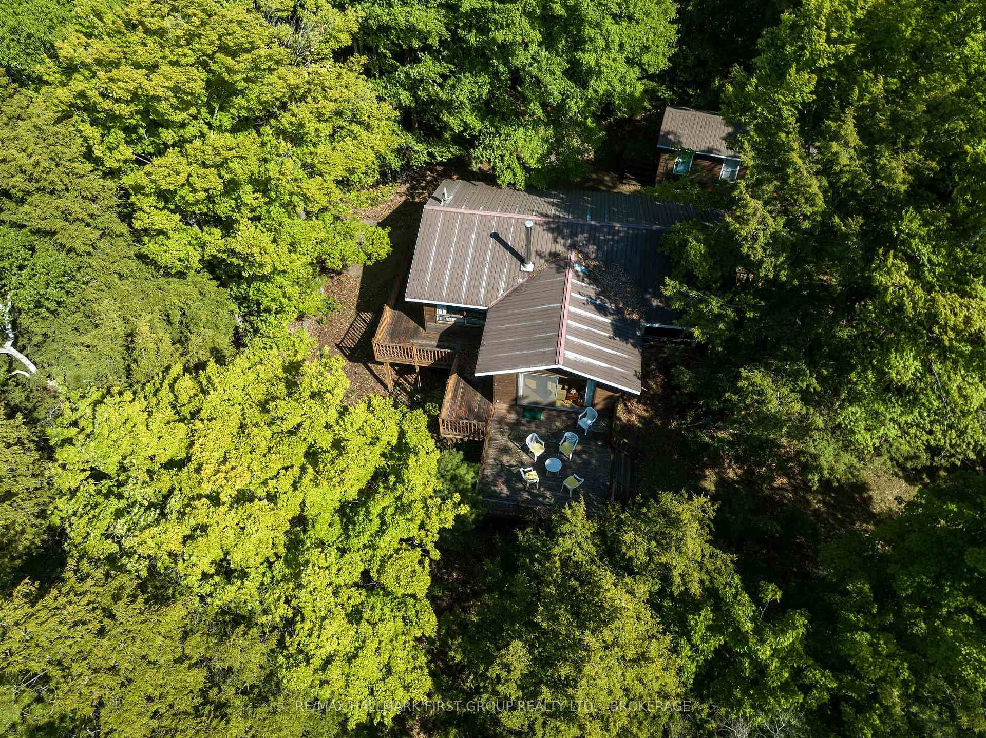 A Rare Opportunity on Buck Lake The Original Tober CottageWelcome to one of Buck Lakes most treasured gems the iconic Tober Cottage, the namesake of Tober Lane and offered for ...