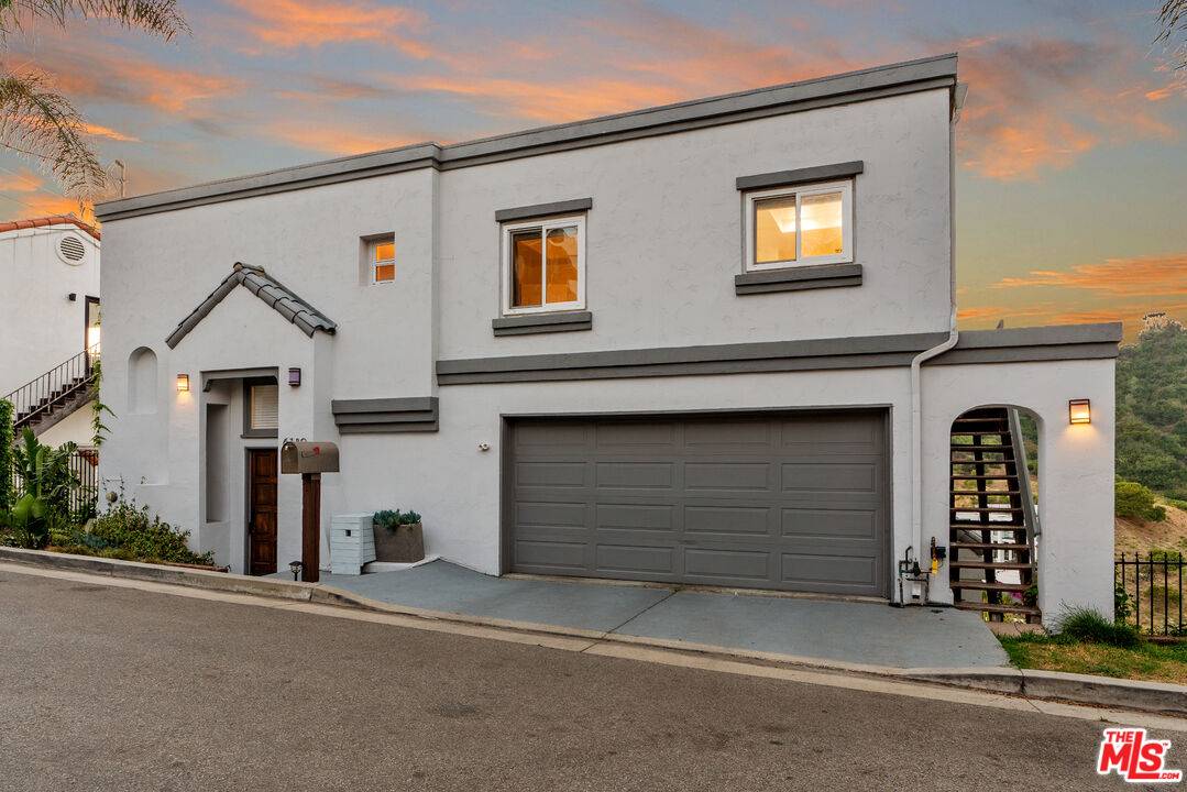 6389 La Punta Dr 3BR Hollywood Hills East La