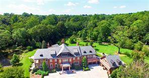 BUILT TO PERFECTION BRICK LIMESTONE ''SMART'' HOUSE W 21ST CENTURY TECHNOLOGY Mechanicals.