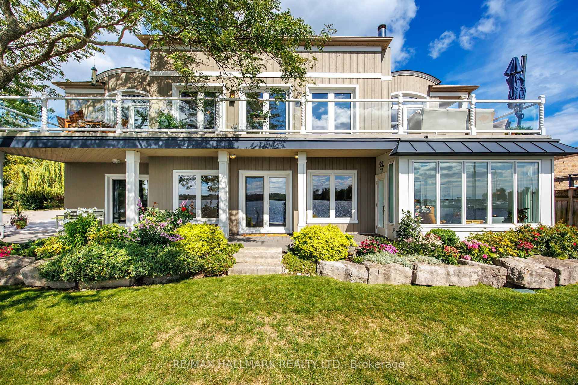 An impressive 90 feet of private shoreline on Frenchmans Bay !