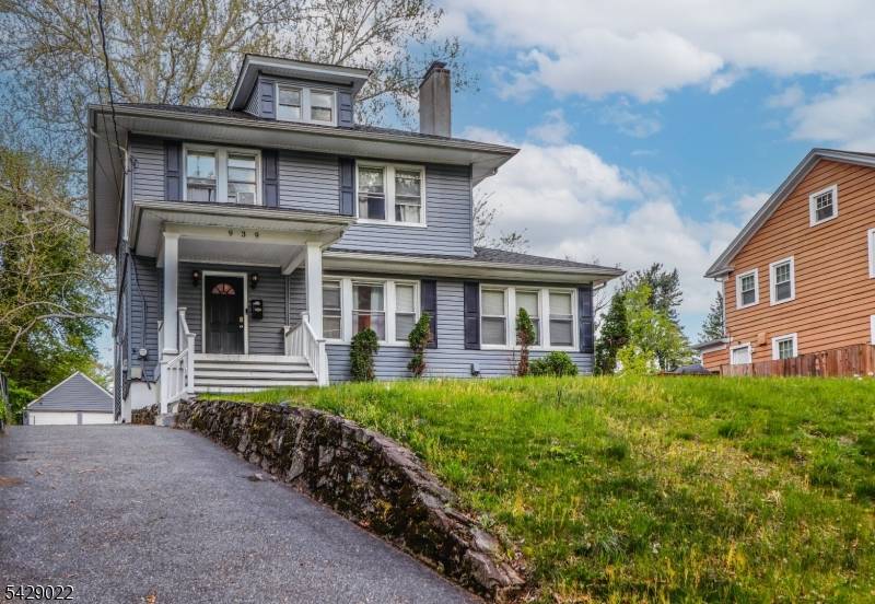 Fully renovated 4BR 3BA Colonial blending classic charm with modern upgrades.