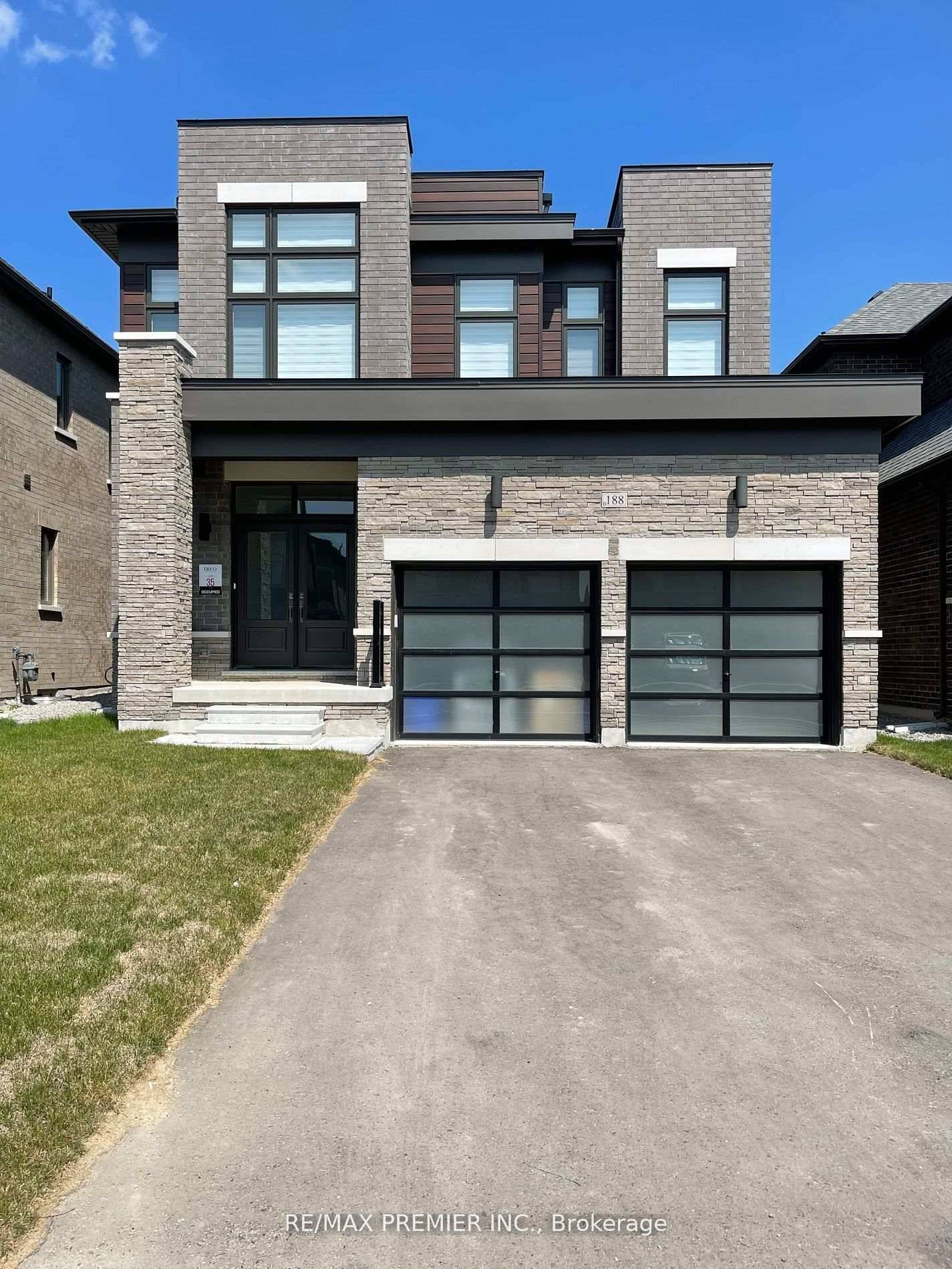 Beautiful Modern Detached Home In The Prestigious Community Of Kleinburg.