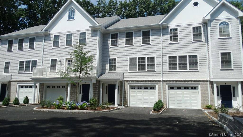 Welcome to the beautiful complex known as Campfield Town Homes.