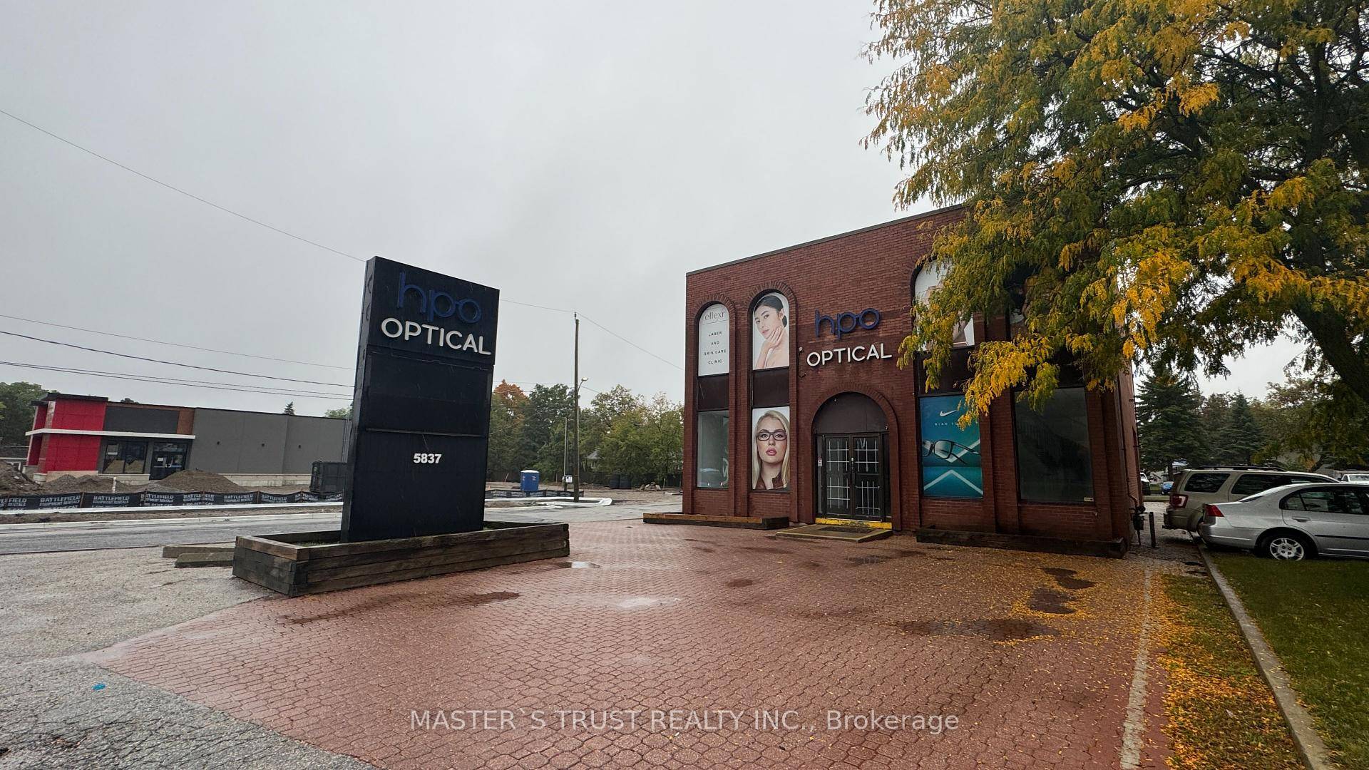 Rarely Found Free Standing Two Storey Building For Lease with Whole Lot.