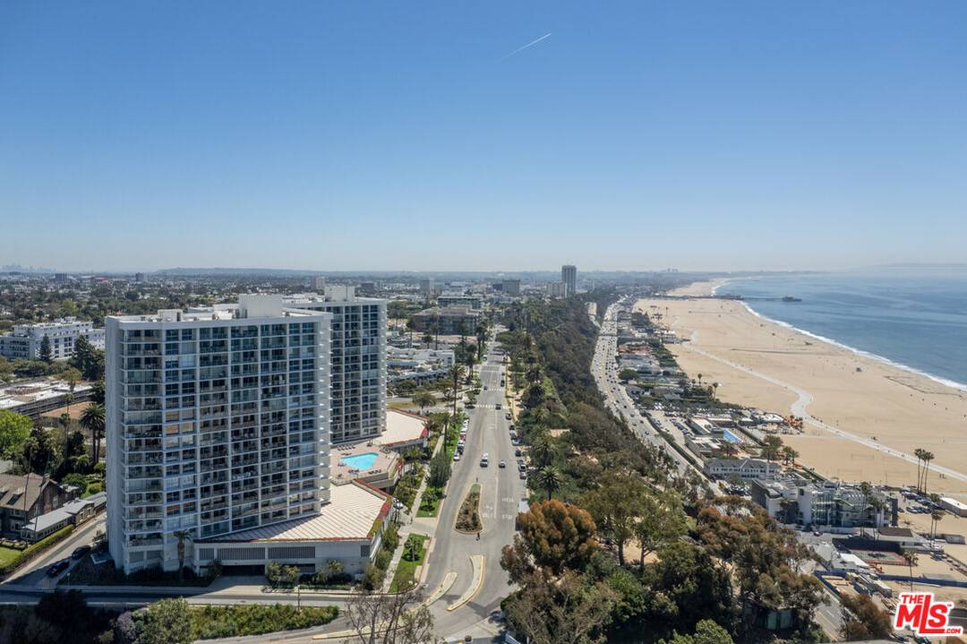 201   Ocean Ave 3BR Santa Monica La