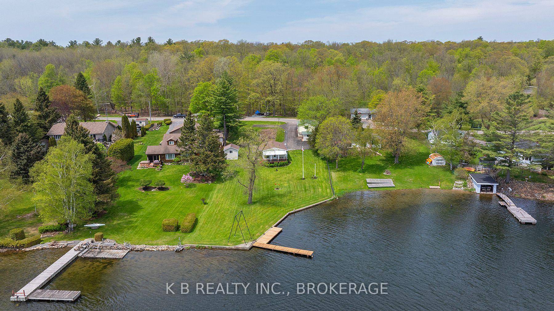Waterfront living at its finest !