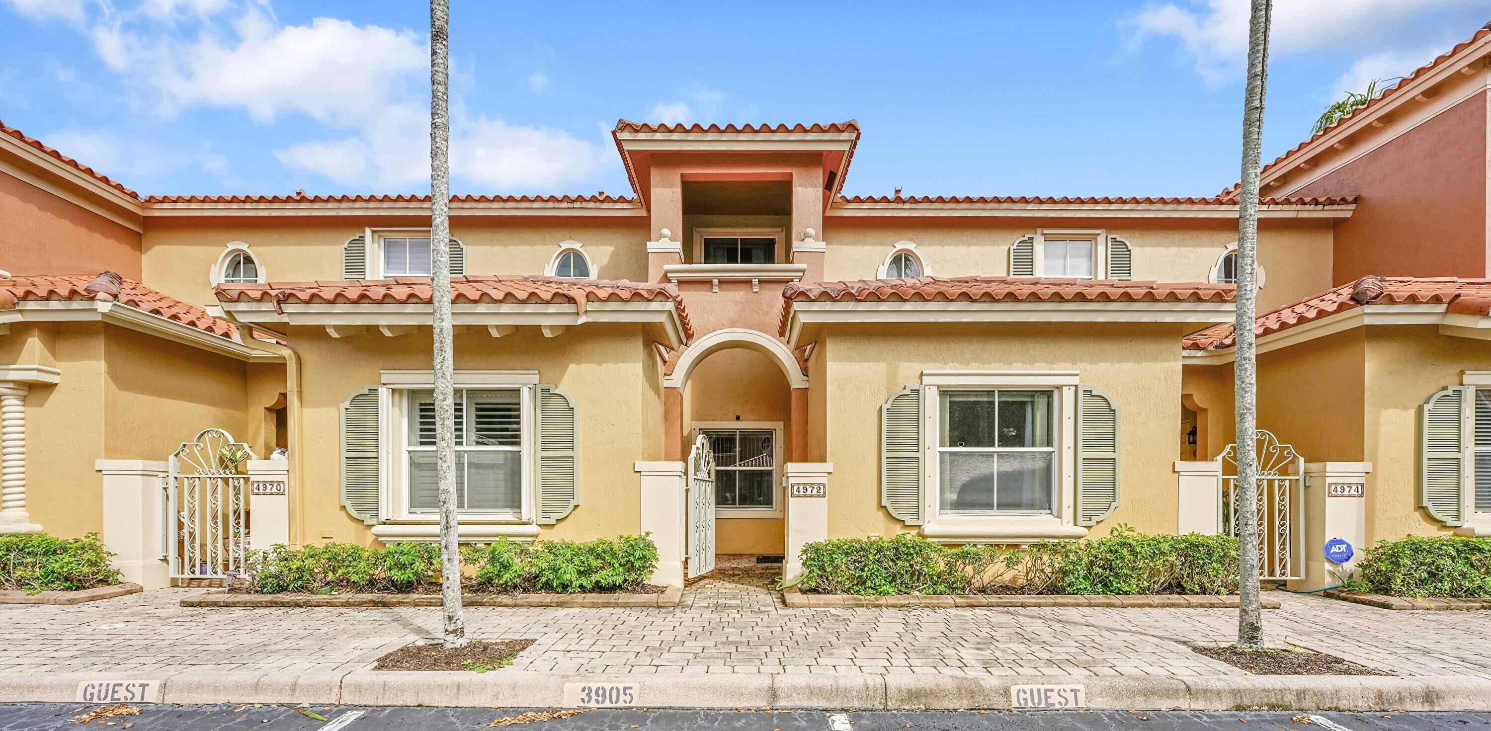 Waterfront 2BR 2. 5BA Townhome in Gated Fort Lauderdale CommunityPrime Location 5 mins to I 95 Turnpike7 mins to I 595 10 15 mins to beaches, shops restaurantsBeautifully maintained townhome ...