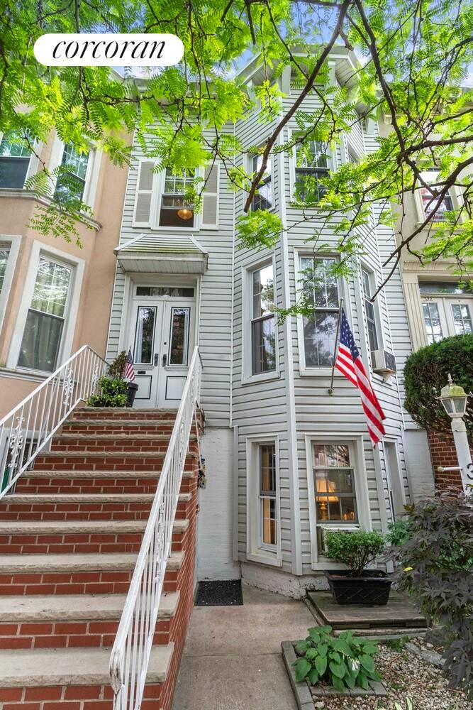 324 76th Street, Bay Ridge, Brooklyn, NY 11209 Set on a beautiful, tree lined street in the heart of Bay Ridge, this stately brick triplex, used as a 2.