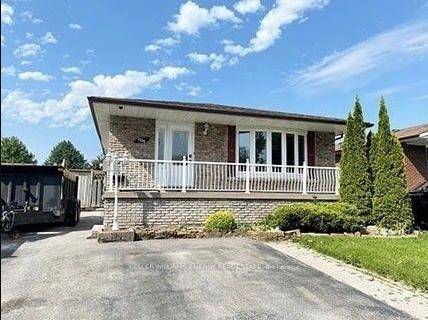 Welcome to your beautifully renovated Lower Unit at 1388 Fundy St, nestled in Oshawa's desirable Lakeview neighbourhood !