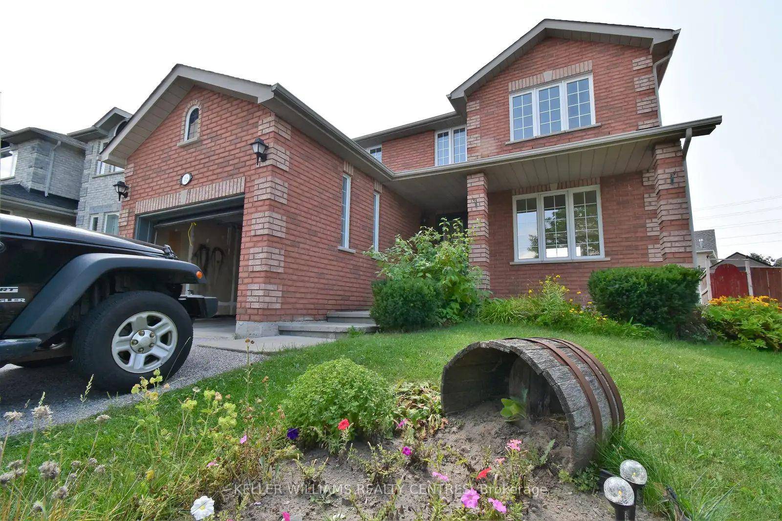 This bright and cozy 1 bedroom, 1 bathroom basement apartment is perfect for a single occupant or a couple.