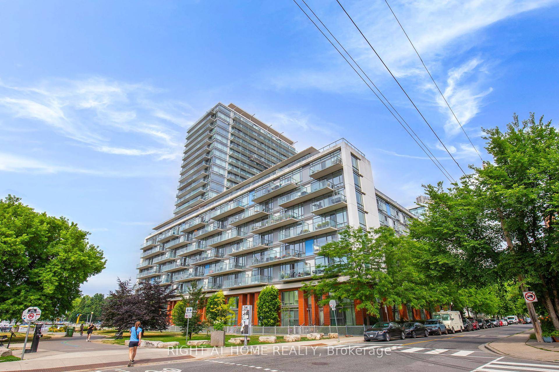 Incredible opportunity at Quay West at Tip Top !