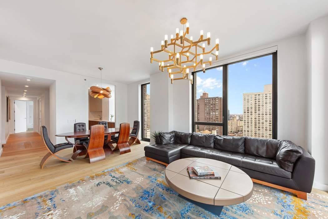 Welcome to Residence 21B at 360 E 89th St, a luxury full service condominium on Manhattan s coveted Upper East Side.