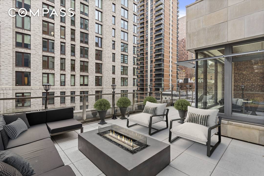 Exceptional Indoor Outdoor Living in the Heart of NYC Experience premier New York City living with this rare private terrace oasis a true unicorn in Manhattan.
