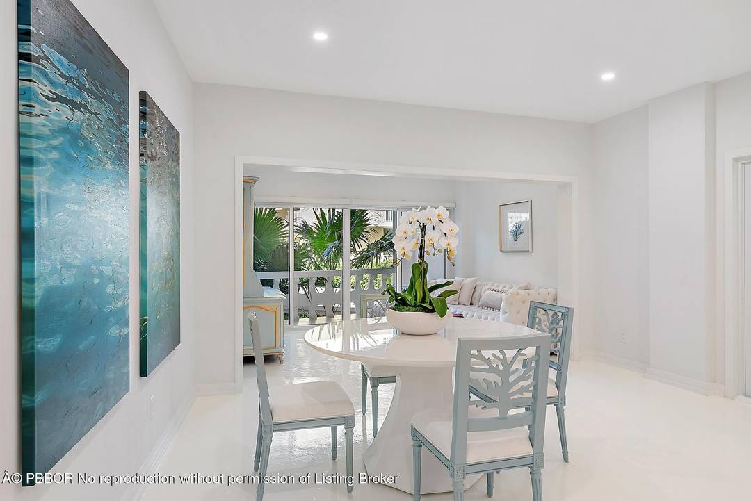 Beautifully renovated in town apartment at the historic direct ocean front building, 300 South Ocean Boulevard.