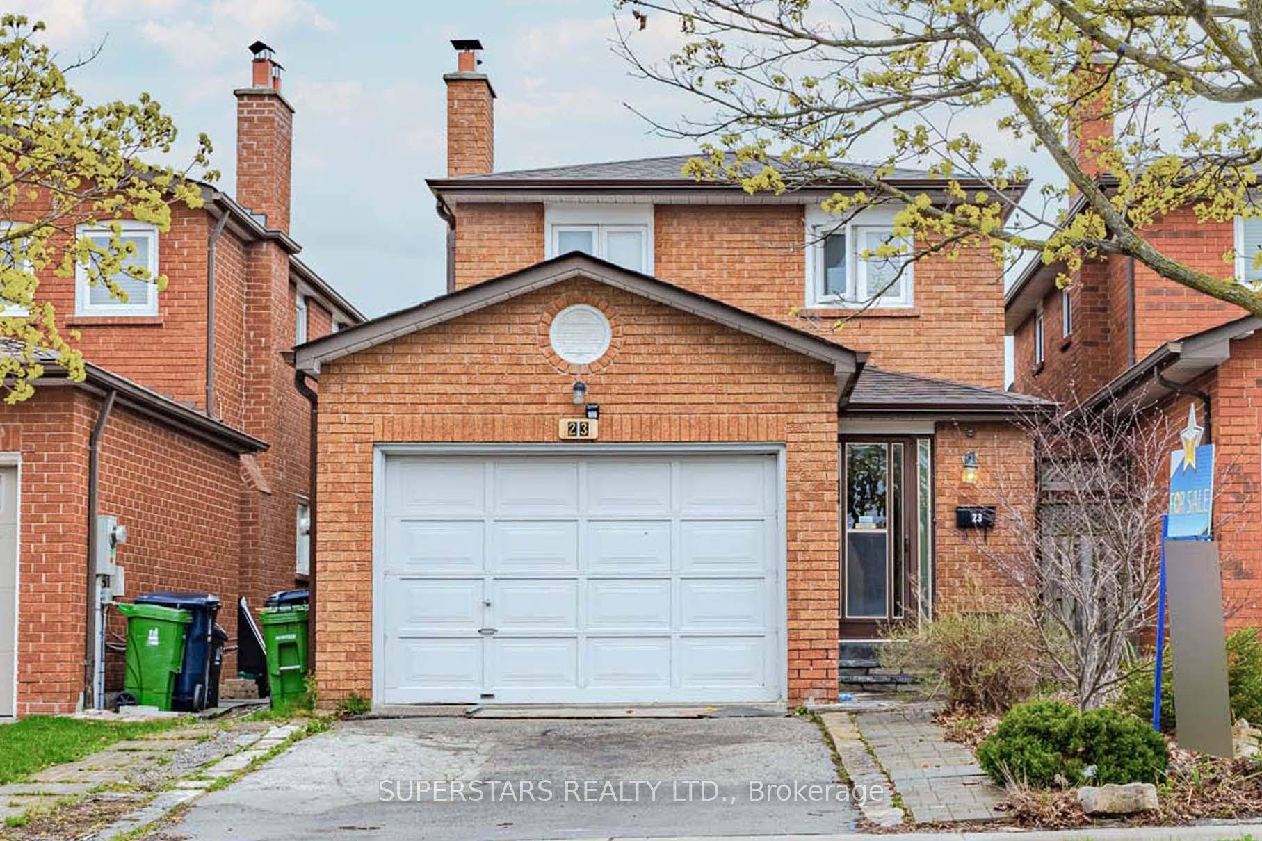 Bright amp ; Spacious 3 Bedroom Detached Home On A Quiet Court Backing Onto Green Space.