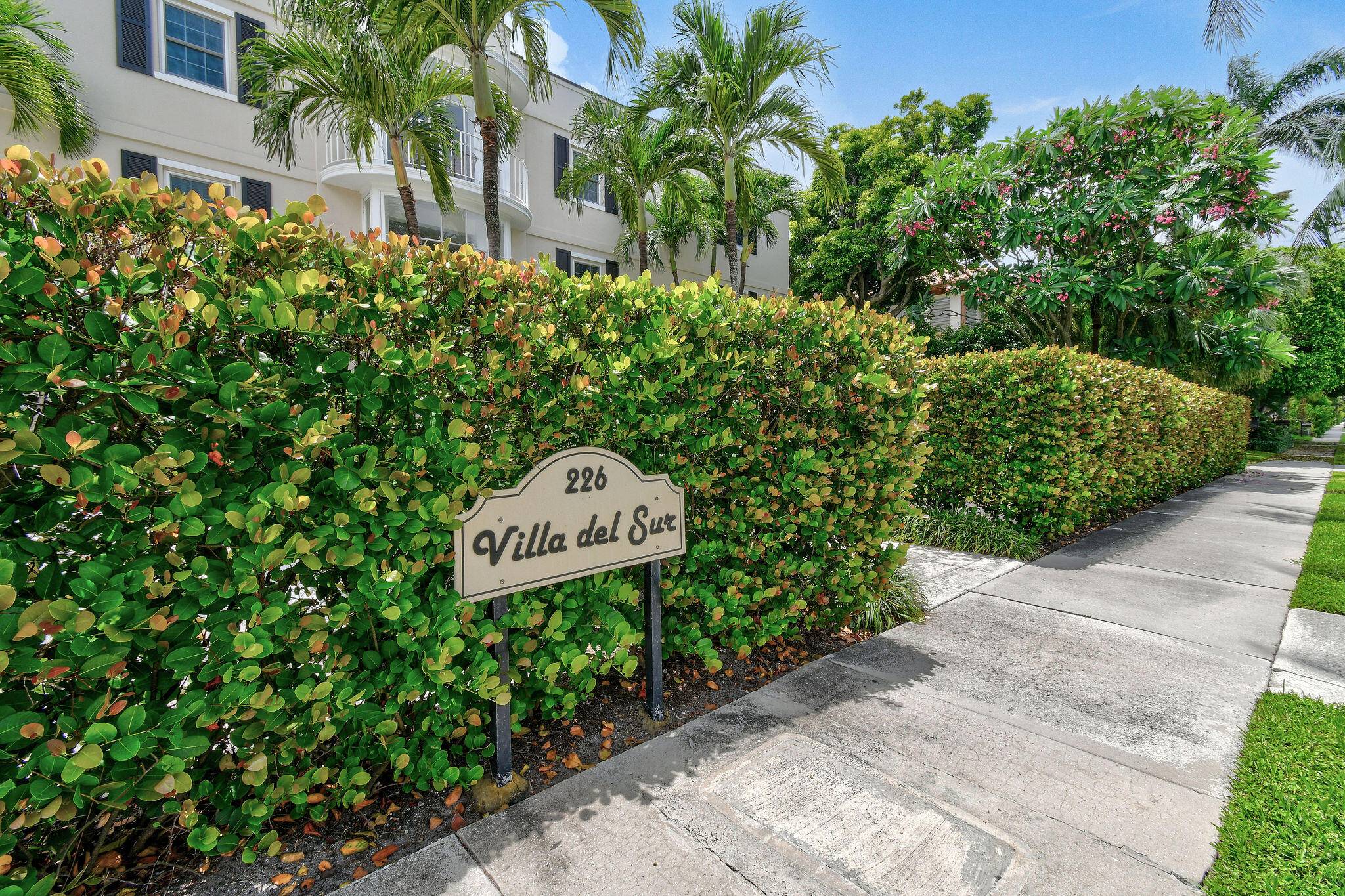 Exceptional rental opportunity at Villa Del Sur Condominium !