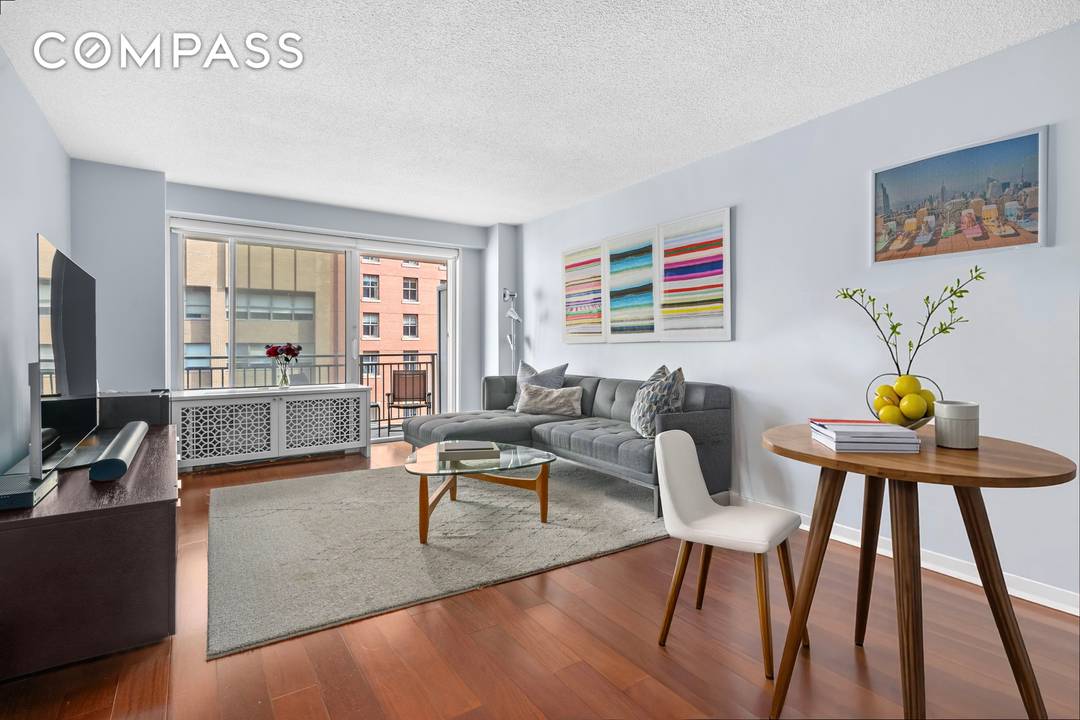 Welcome to your new home in the heart of Murray Hill !