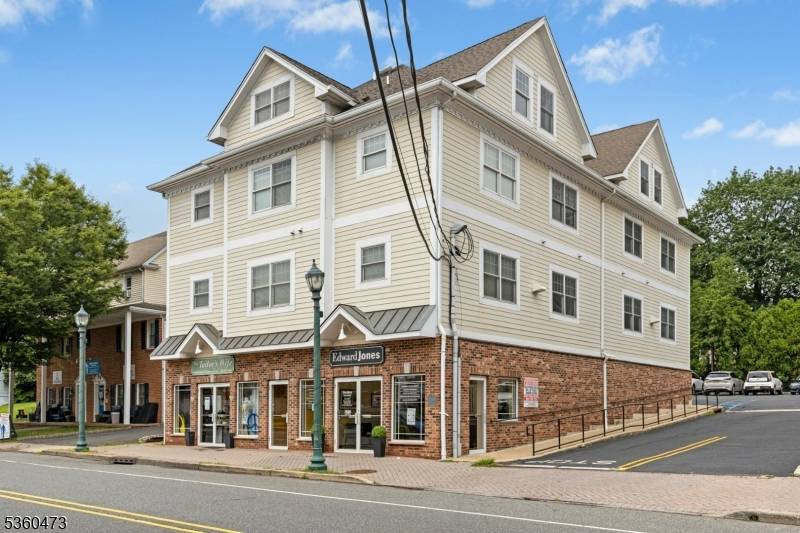 The townhouse is located in the Downtown area of Berkeley Heights !