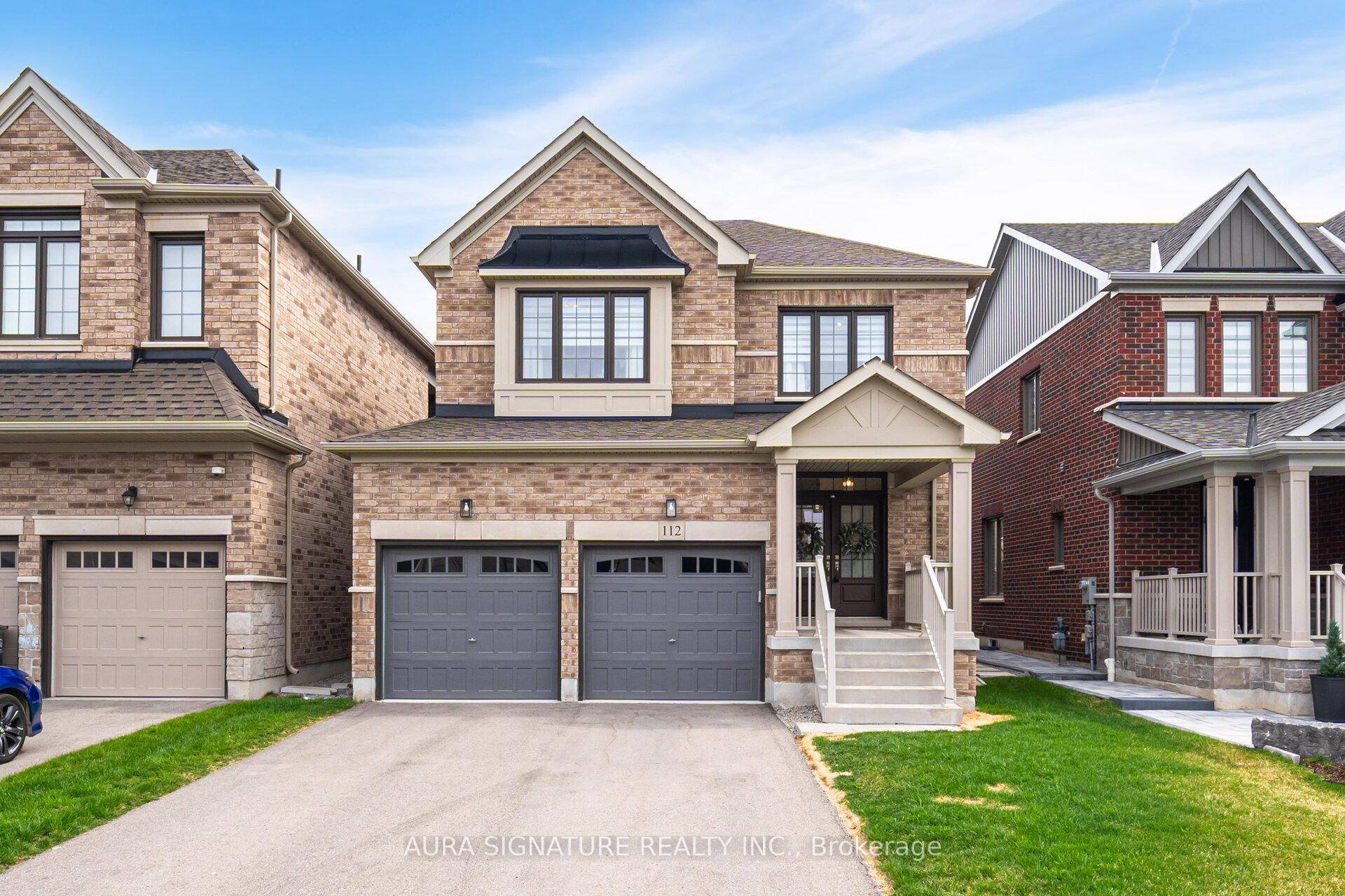 Stunning Executive Home In Prestigious Summerlyn Village.