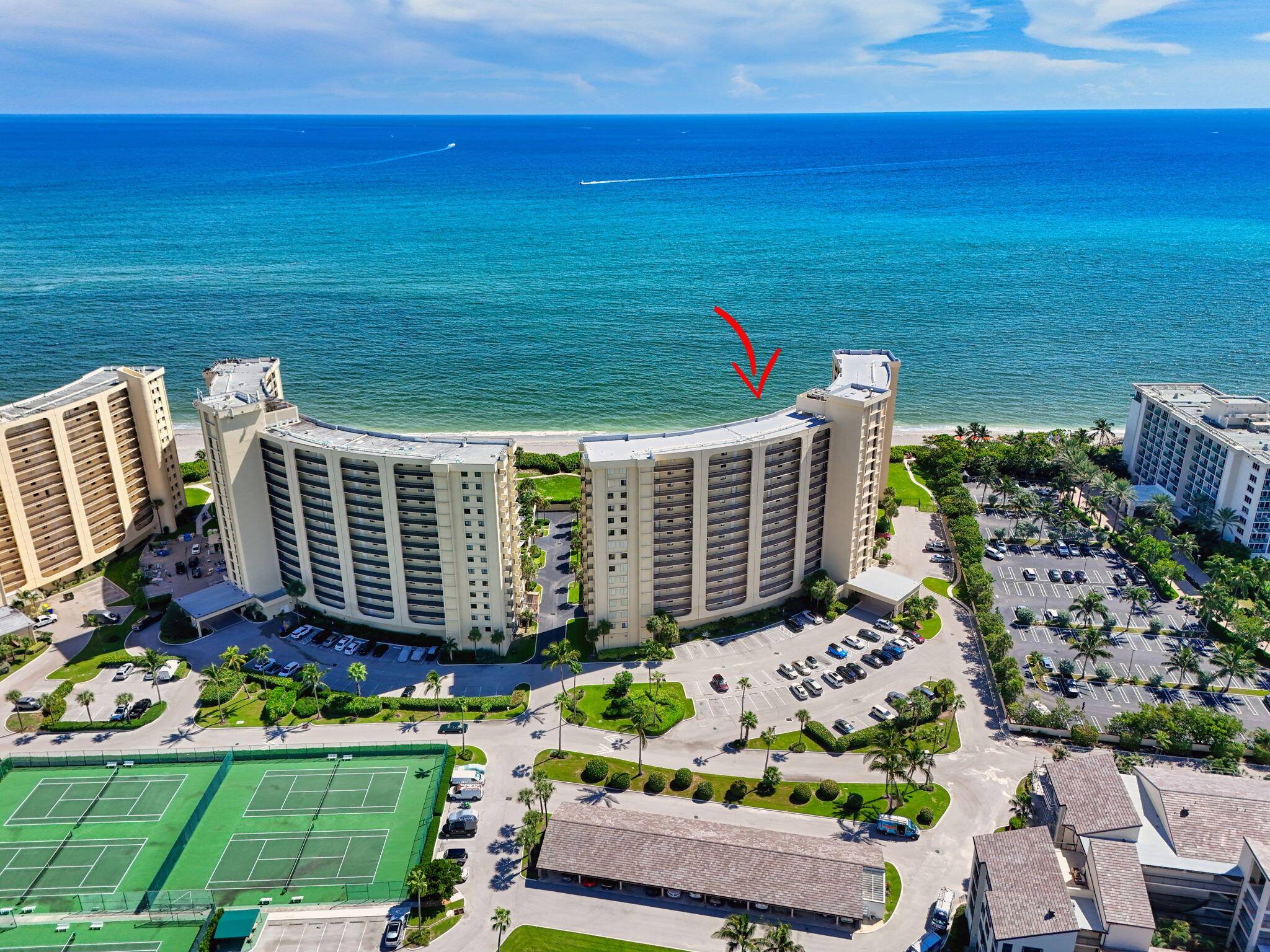 This 2 bedroom 2 Bath condo, directly on the ocean.