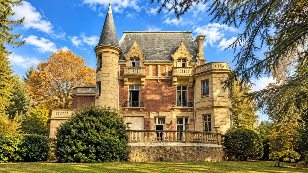 Le Vésinet – Propriété de Prestige à Vendre