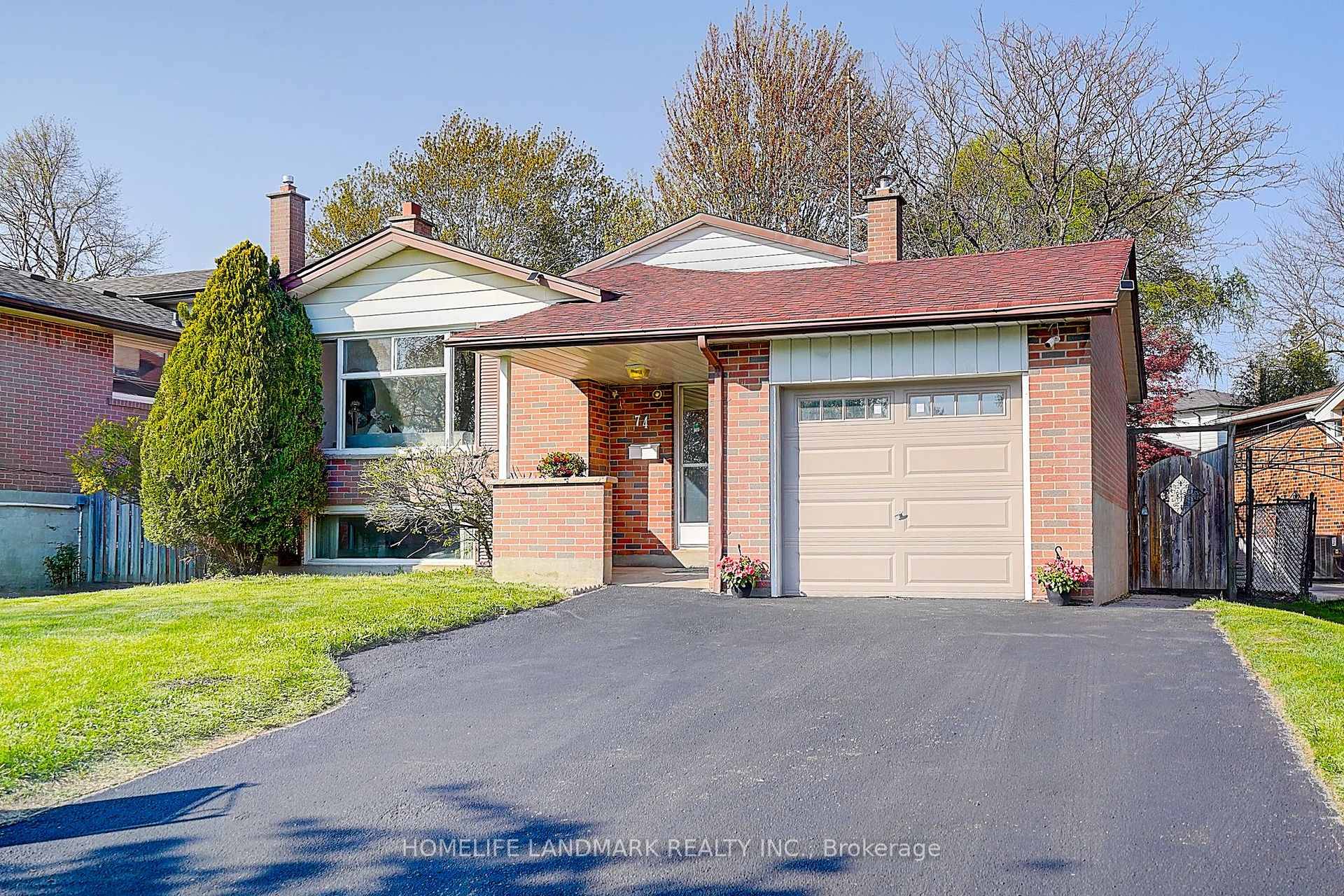 This Immaculate 4 Level 4 Bedroom Brick Home In The Heart Of Agincourt.