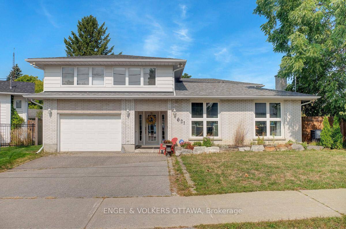 A great opportunity to lease a bright and spacious secondary suite forming part of a well maintained single family home in Alta Vista.