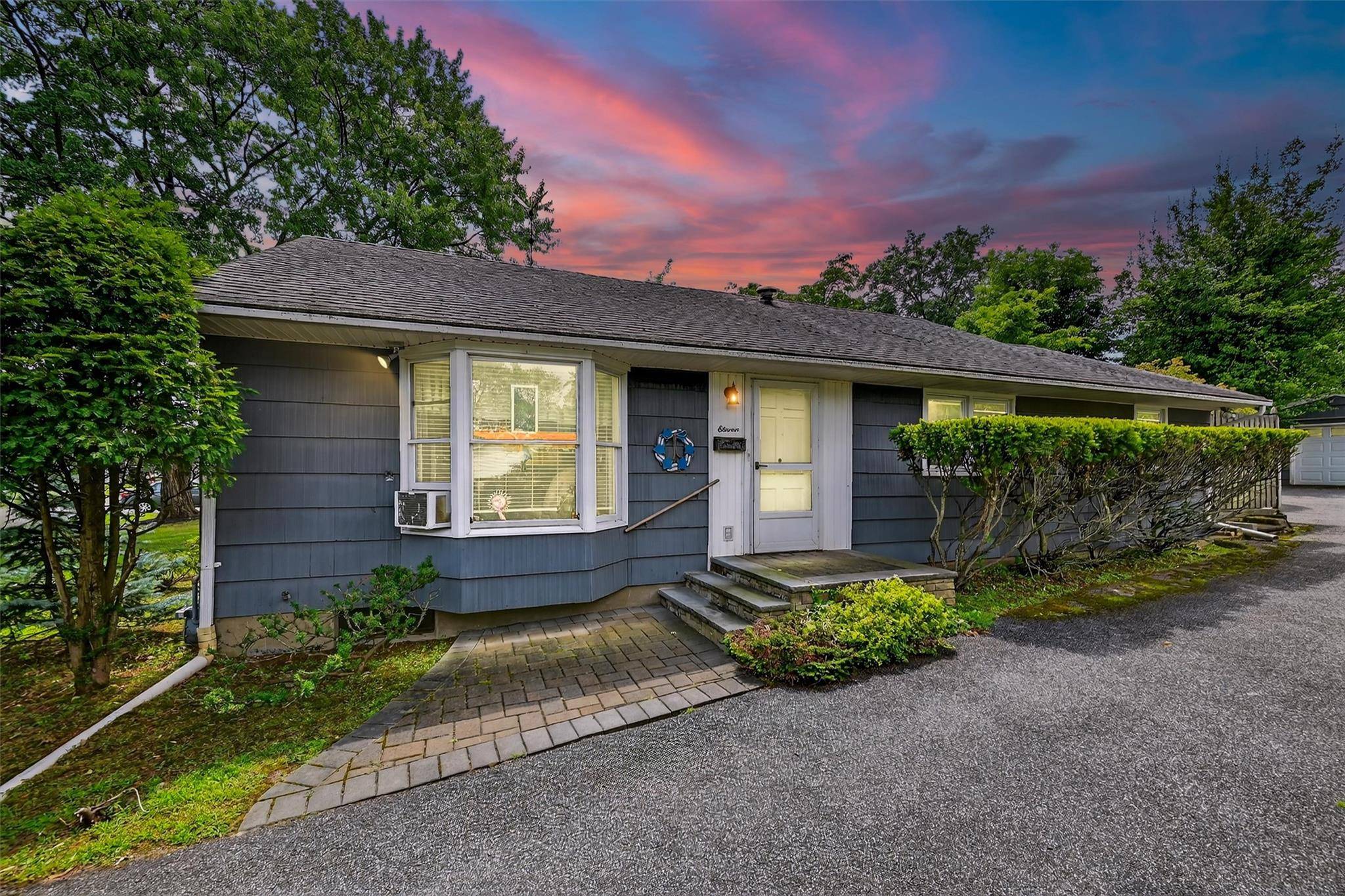 Are you looking for one level living ?