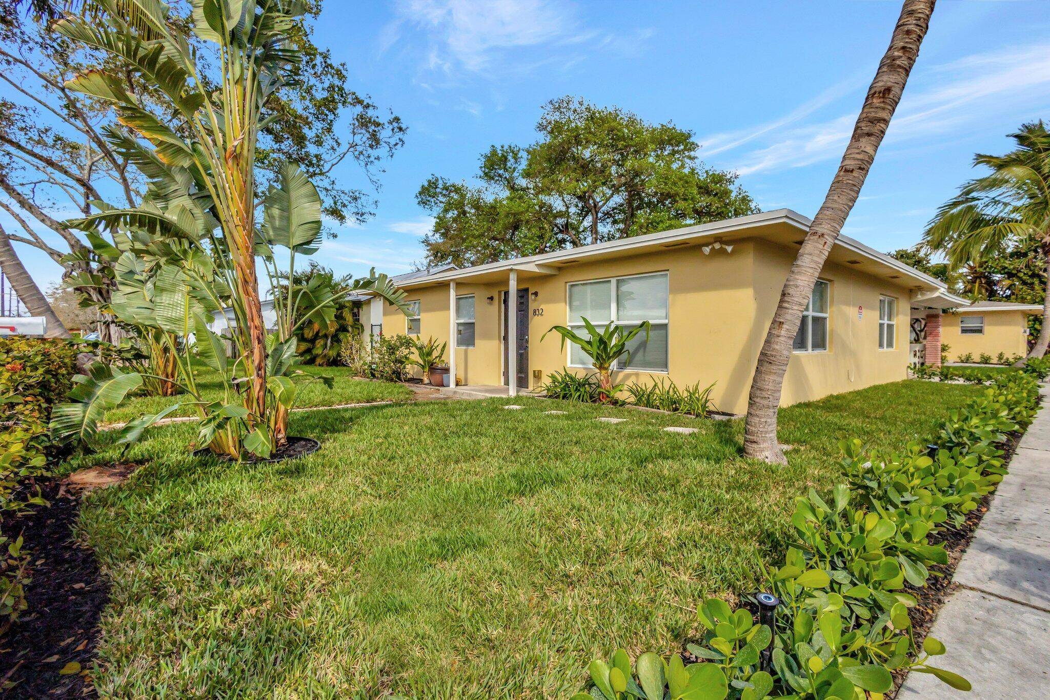 Welcome to a warm inviting property in the heart of Downtown Lake Worth Beach that truly feels like home.