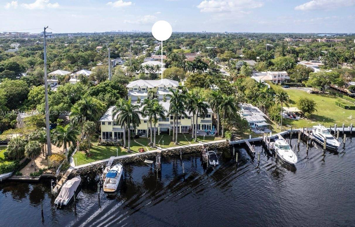 RELAX amp ; UNWIND Stunning move in ready rarely available 3 bedroom, 2.