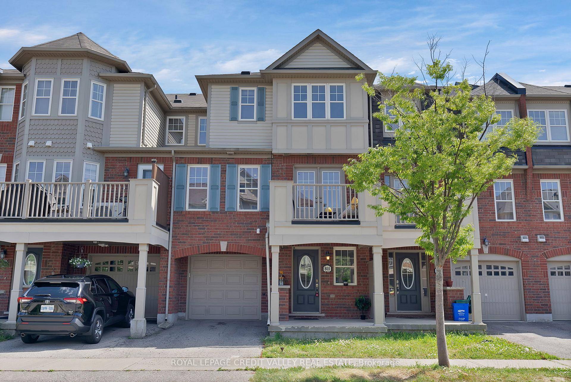 Welcome to this beautiful freehold 3 storey townhouse for sale in the heart of Milton !