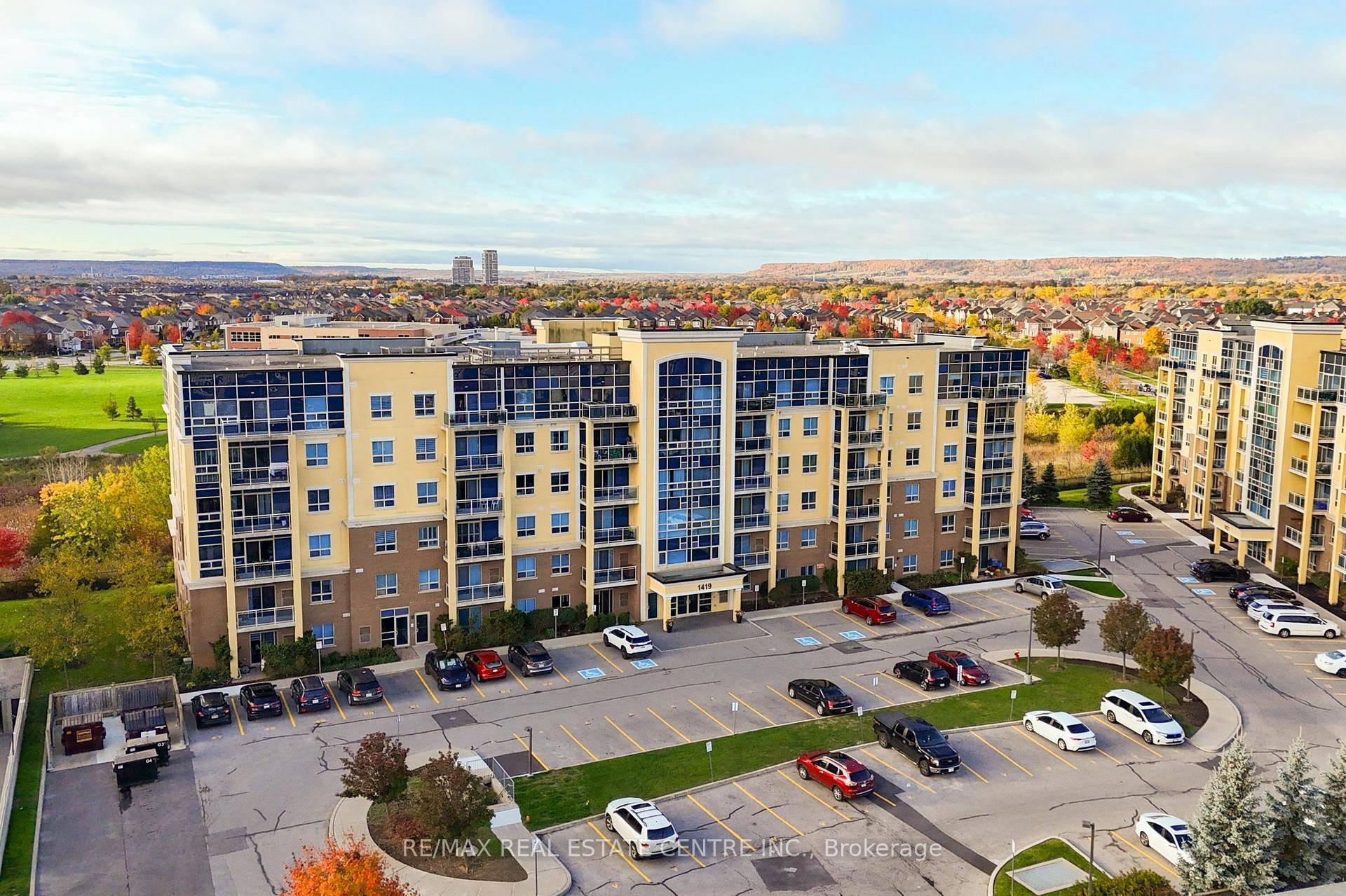 Welcome to 1419 Costigan Road, 305 in the heart of Milton a beautifully updated and well maintained 1, 274 square foot unit offering a rare blend of space, upgrades and ...