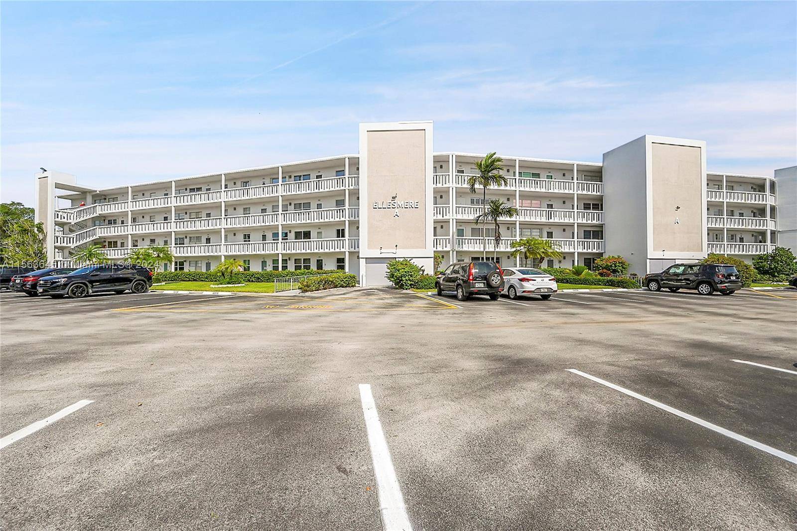 THIS UNIT IS PRICED WELL BELOW MARKET VALUE AS IT REQUIRES A FULL UPDATE.