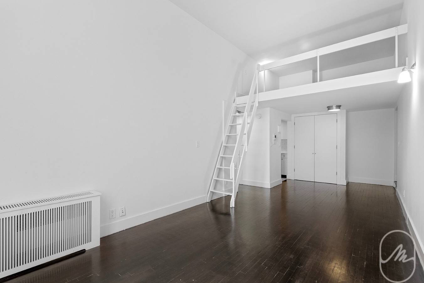 Very cool new one bedroom apartment at True North Gramercy.